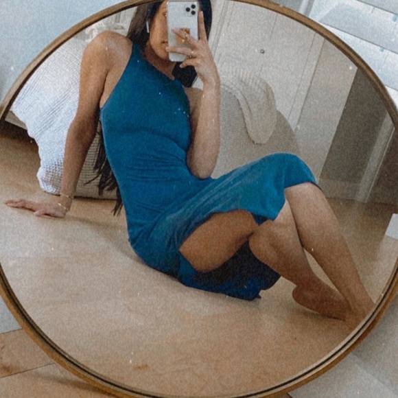 House of Harlow 1960 Dresses & Skirts - BRAND NEW x REVOLVE Tali Midi Dress in Navy